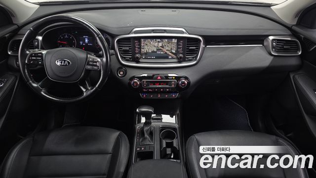 Kia Sorento — interior