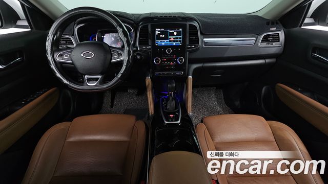 Renault Korea QM6 — interior