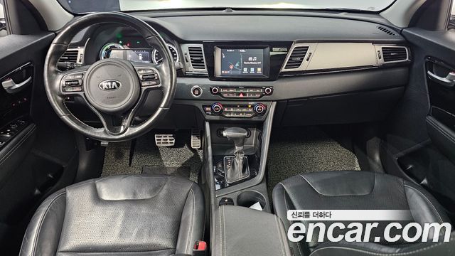 Kia Niro — interior