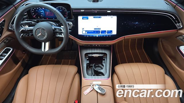 Mercedes-Benz E-Class — interior