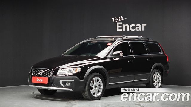 Volvo XC70 — exterior