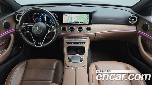 Mercedes-Benz E-Class — interior