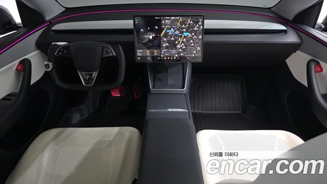Tesla Model Y — interior