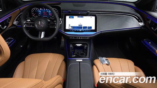 Mercedes-Benz E-Class — interior
