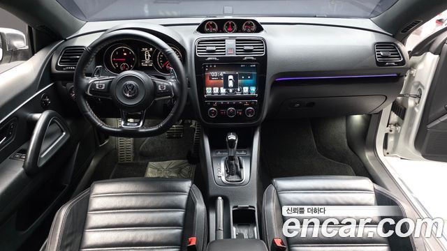 Volkswagen Scirocco — interior