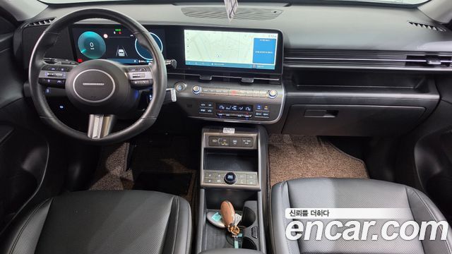 Hyundai Kona — interior