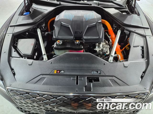 Genesis G80 — interior