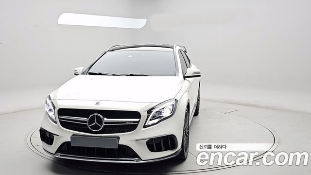 Mercedes-Benz GLA-Class — exterior
