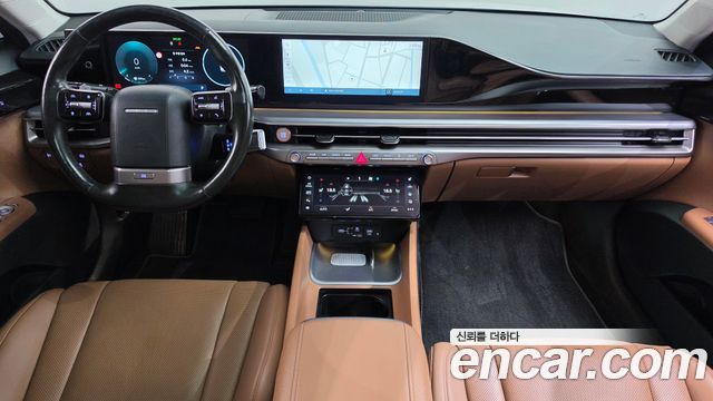 Hyundai Grandeur — interior