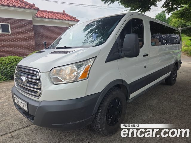Ford Transit — exterior