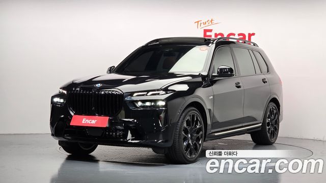 BMW X7 — exterior