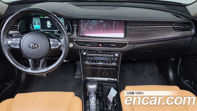 Kia K7 — interior