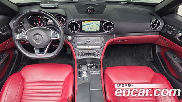Mercedes-Benz SL-Class — interior