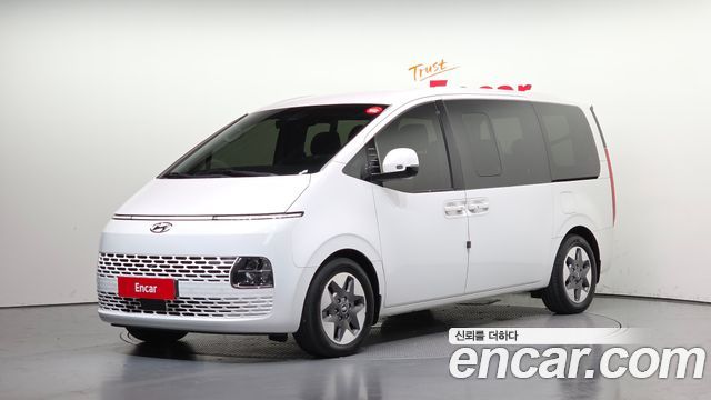 Hyundai Staria