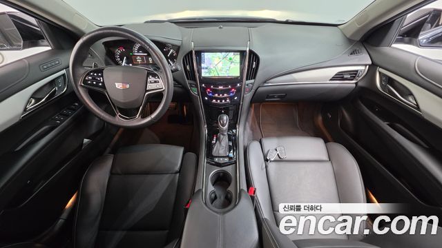 Cadillac ATS — interior