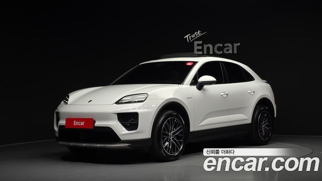 Porsche Macan — exterior