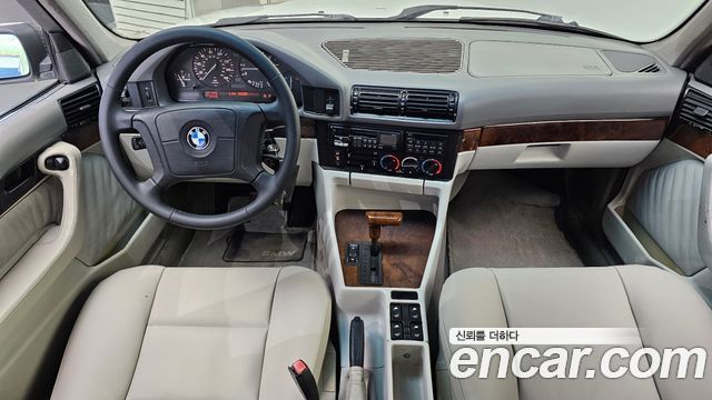 BMW 5 Series — interior