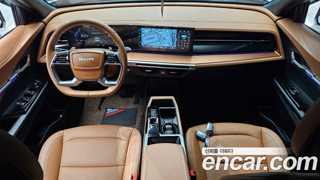 KG Mobility Torres — interior