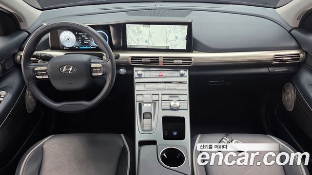 Hyundai Nexo — interior