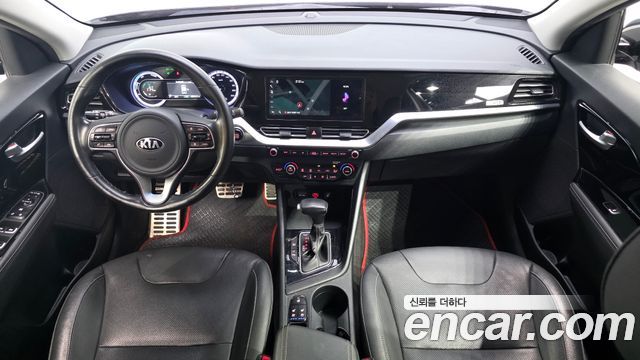 Kia Niro — interior