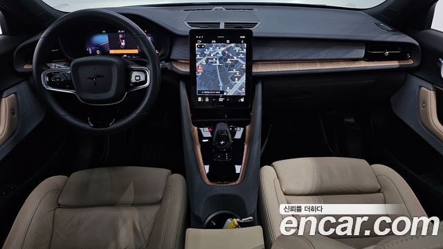 Polestar 2 — interior