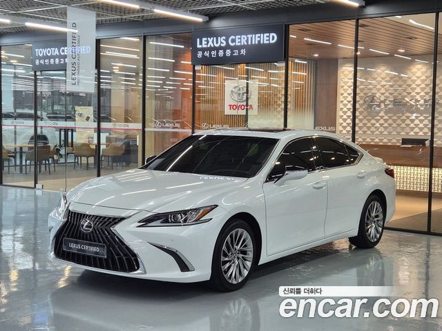 Lexus ES — exterior