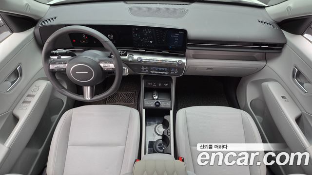 Hyundai Kona — interior
