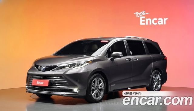 Toyota Sienna — exterior