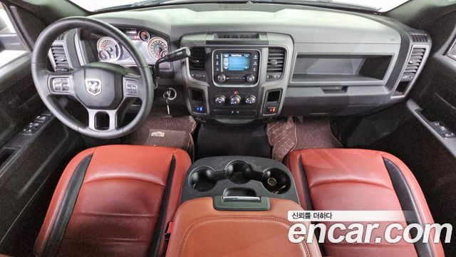 Dodge Ram Pickup — interior