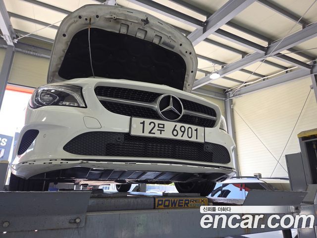 Mercedes-Benz CLA-Class