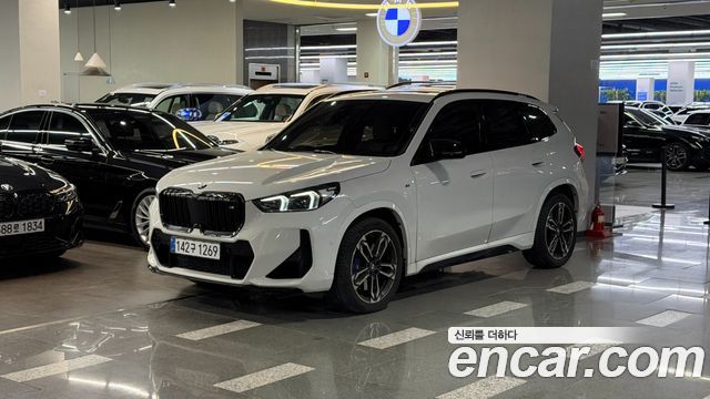 BMW X1 — exterior