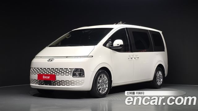 Hyundai Staria — exterior