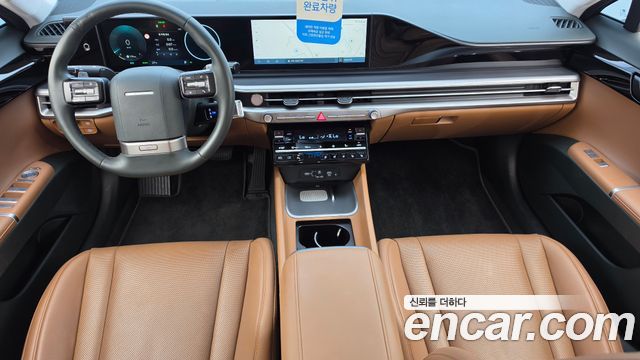 Hyundai Grandeur — interior