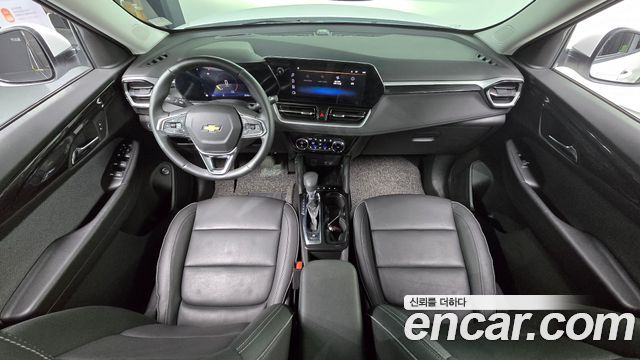 Chevrolet Korea Trailblazer — interior