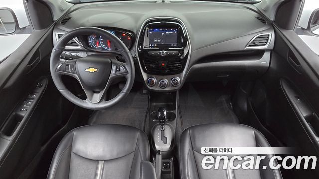 Chevrolet Korea Spark — interior