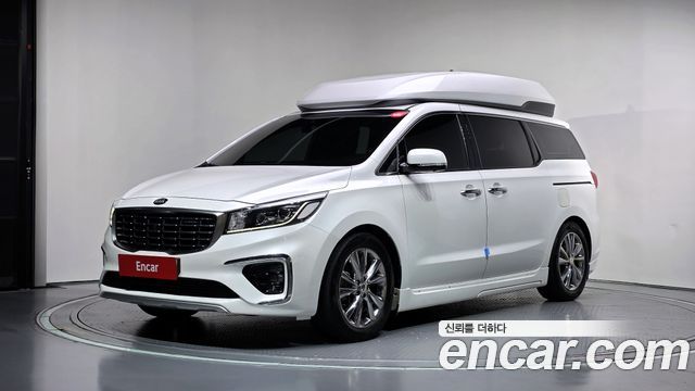 Kia Carnival — exterior