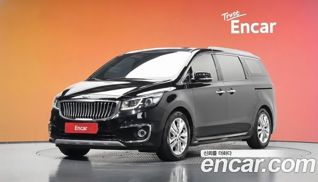 Kia Carnival — exterior