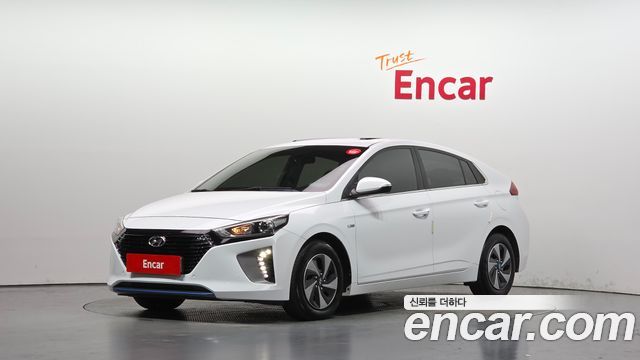 Hyundai Ioniq — exterior