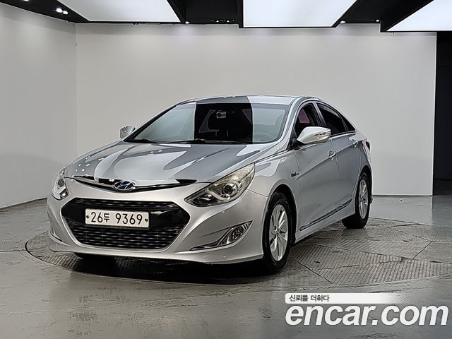 Hyundai Sonata — exterior