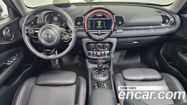 MINI Clubman — interior