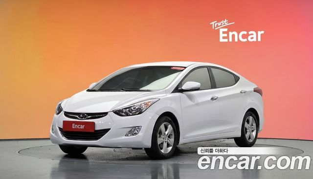 Hyundai Avante — exterior