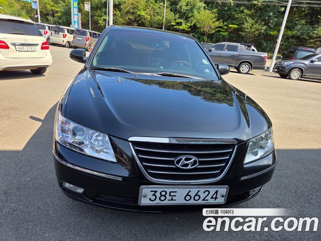 Hyundai Sonata — exterior