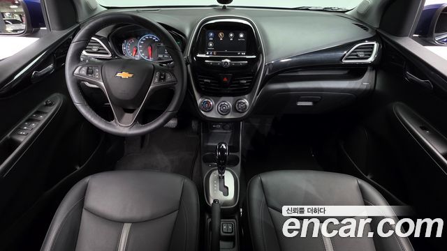 Chevrolet Korea Spark — interior