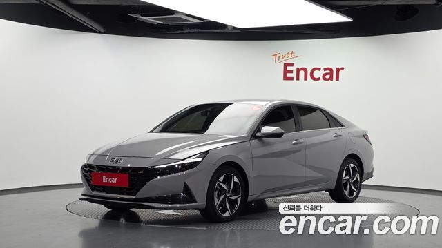 Hyundai Avante — exterior