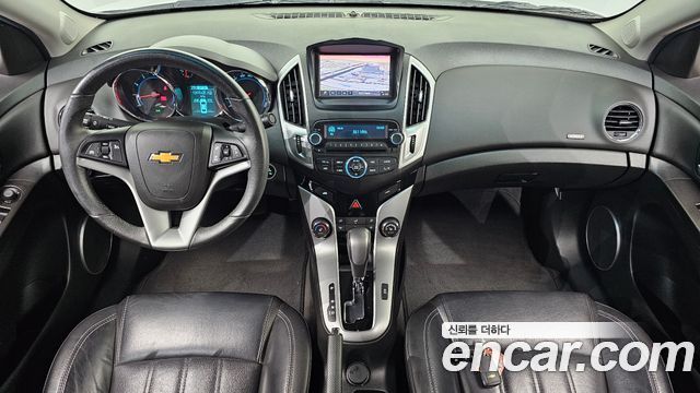 Chevrolet Korea Cruze — interior