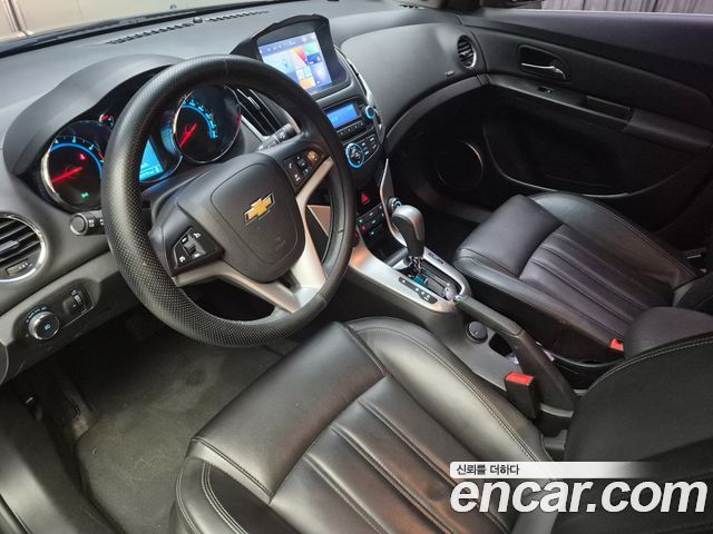 Chevrolet Korea Cruze — interior