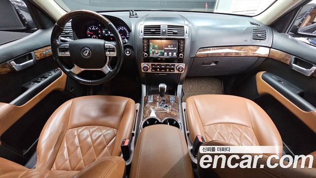 Kia Mohave — interior