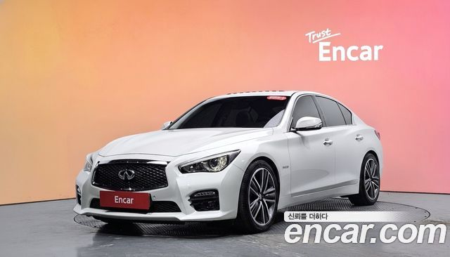 Infiniti Q50