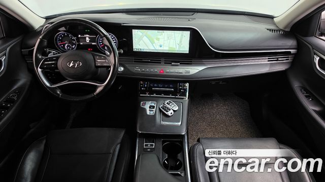 Hyundai Grandeur — interior