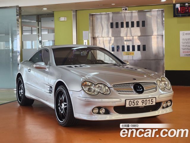 Mercedes-Benz SL-Class
